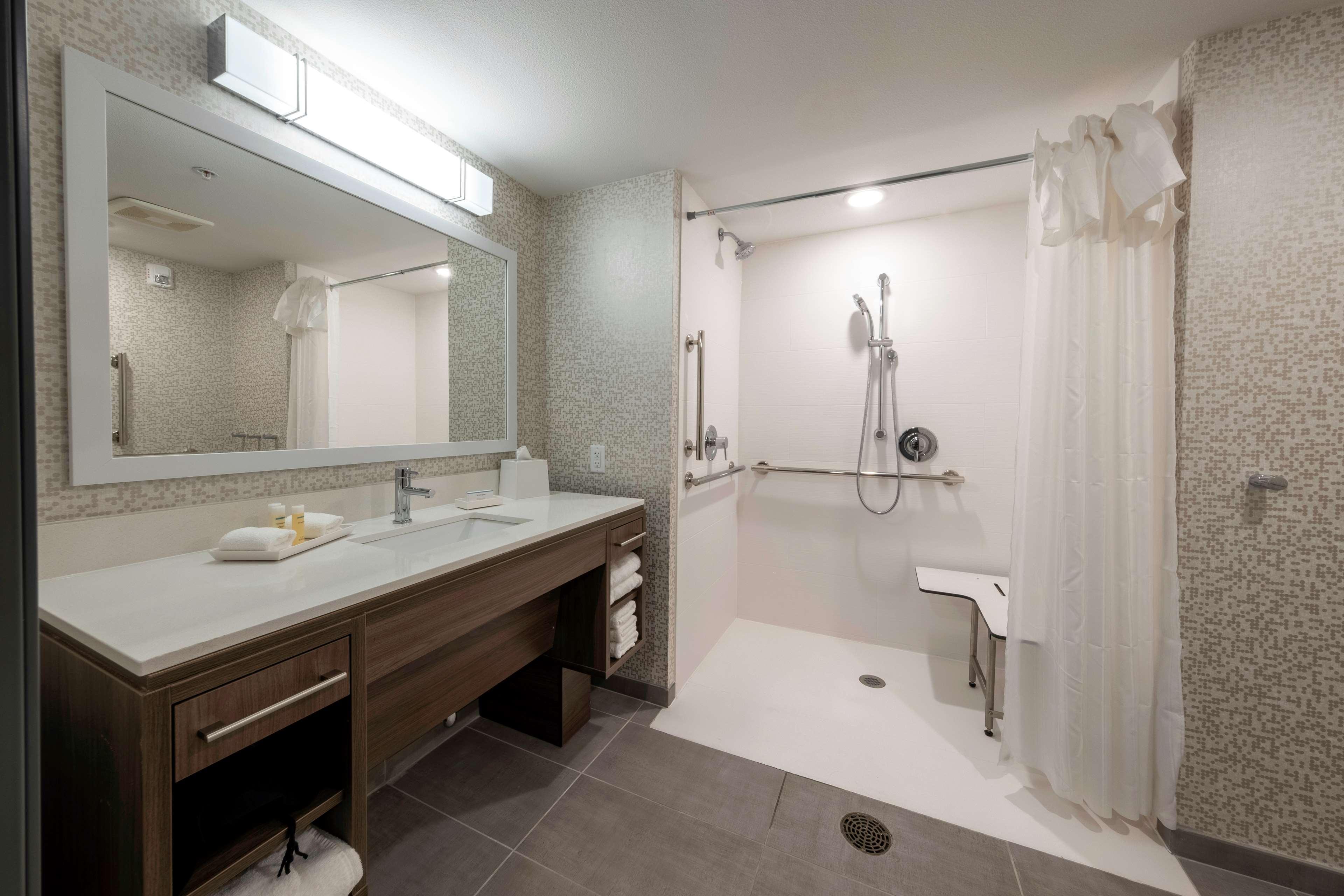 Home2 Suites By Hilton Portland هيلسبورو، أوريغون المظهر الخارجي الصورة