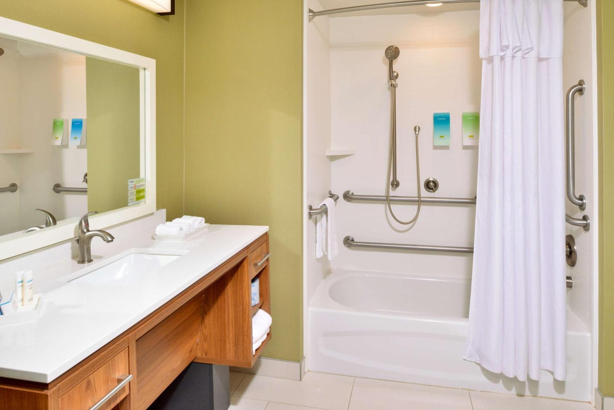 Home2 Suites By Hilton Portland هيلسبورو، أوريغون المظهر الخارجي الصورة